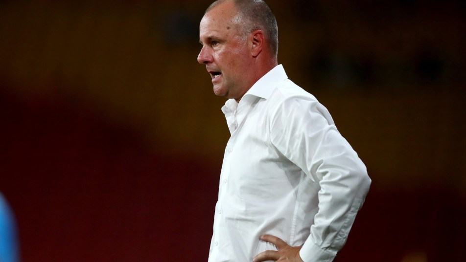 Jean Paul de Marigny rejoins Victory