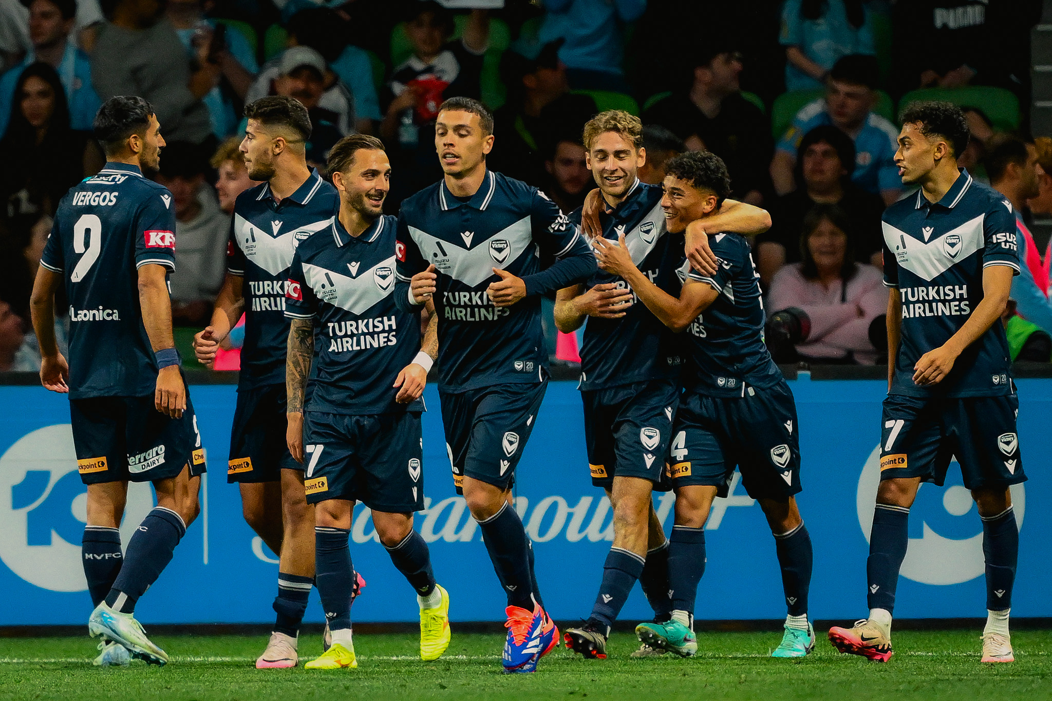 Match Report | Victory claim big Derby win | Melbourne Victory 