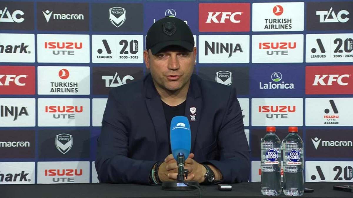 Detailed Melbourne Victory's Strong Form Not Surprising For Head Coach Arthur Diles Abstract in 4K Detailed Melbourne Victory's Strong Form Not Surprising For Head Coach Arthur Diles Abstract in 4K