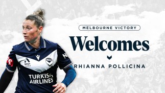 Melbourne Victory sign Rhianna Pollicina