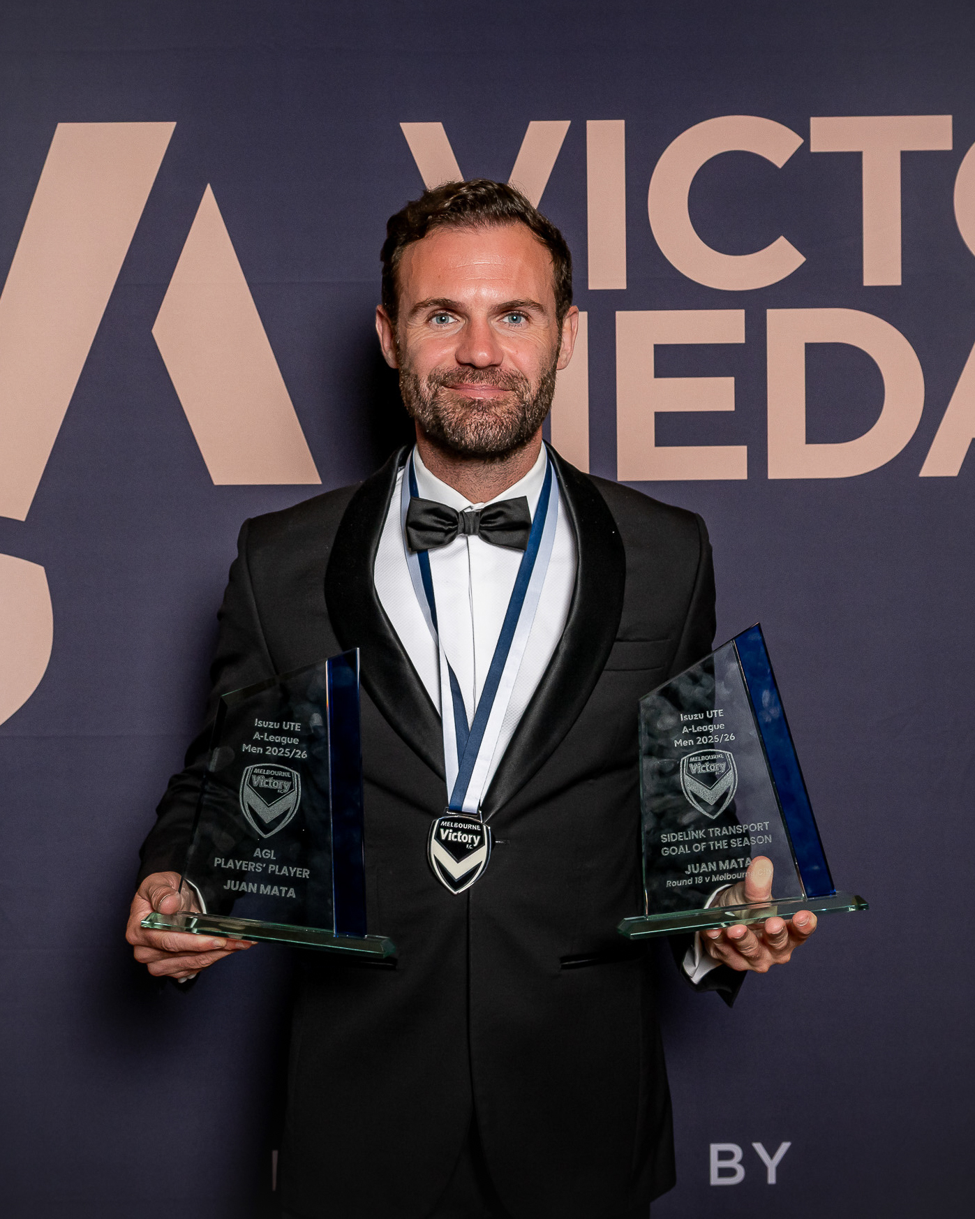 Midfielders Monday as Mata and Lowe scoop top prize at Victory Medal ...